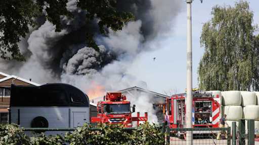 Grote brand in manage Wouwse Plantage