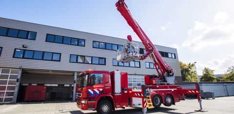Hoogwerker Brandweer Breda